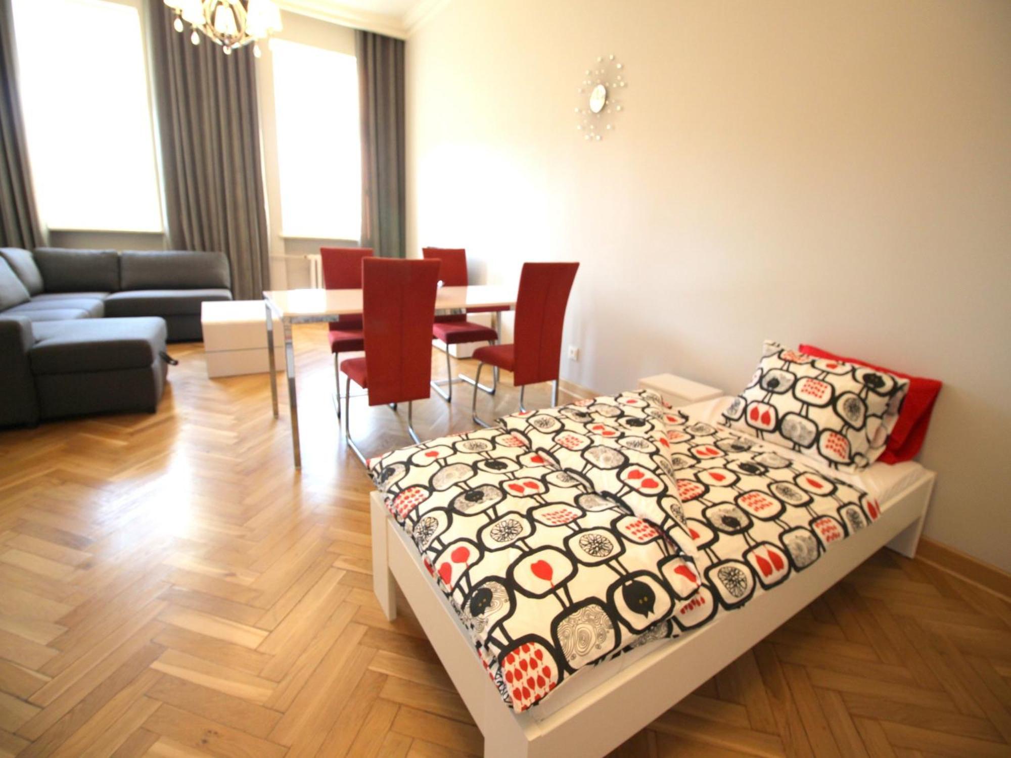Happyestate Ul Rynek Old Town Apartment Wroclaw Exterior photo
